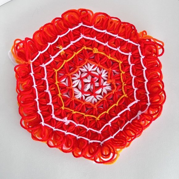 LARGE Handmade Crochet Potholder Hot Pad Trivet Flowers MCM Retro Decor bright - Picture 2 of 4